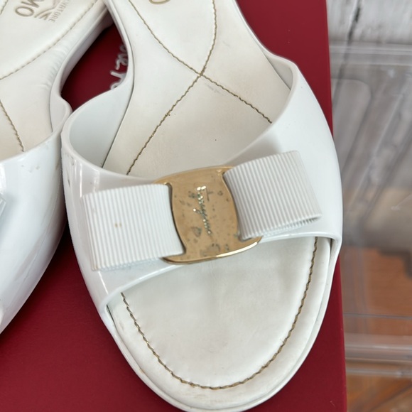 Salvatore Ferragamo slider sandal - Picture 9 of 10
